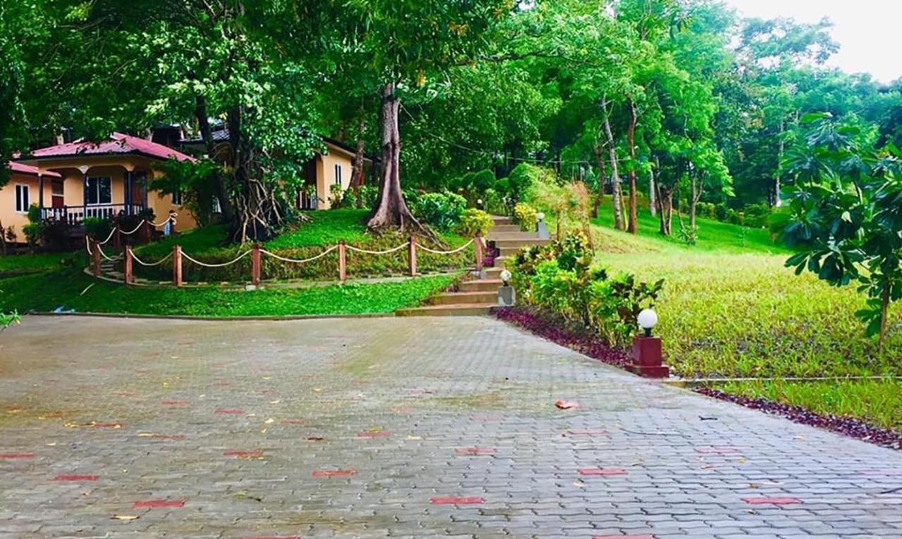 Hill Garden Hotel Chaungtha Luaran gambar