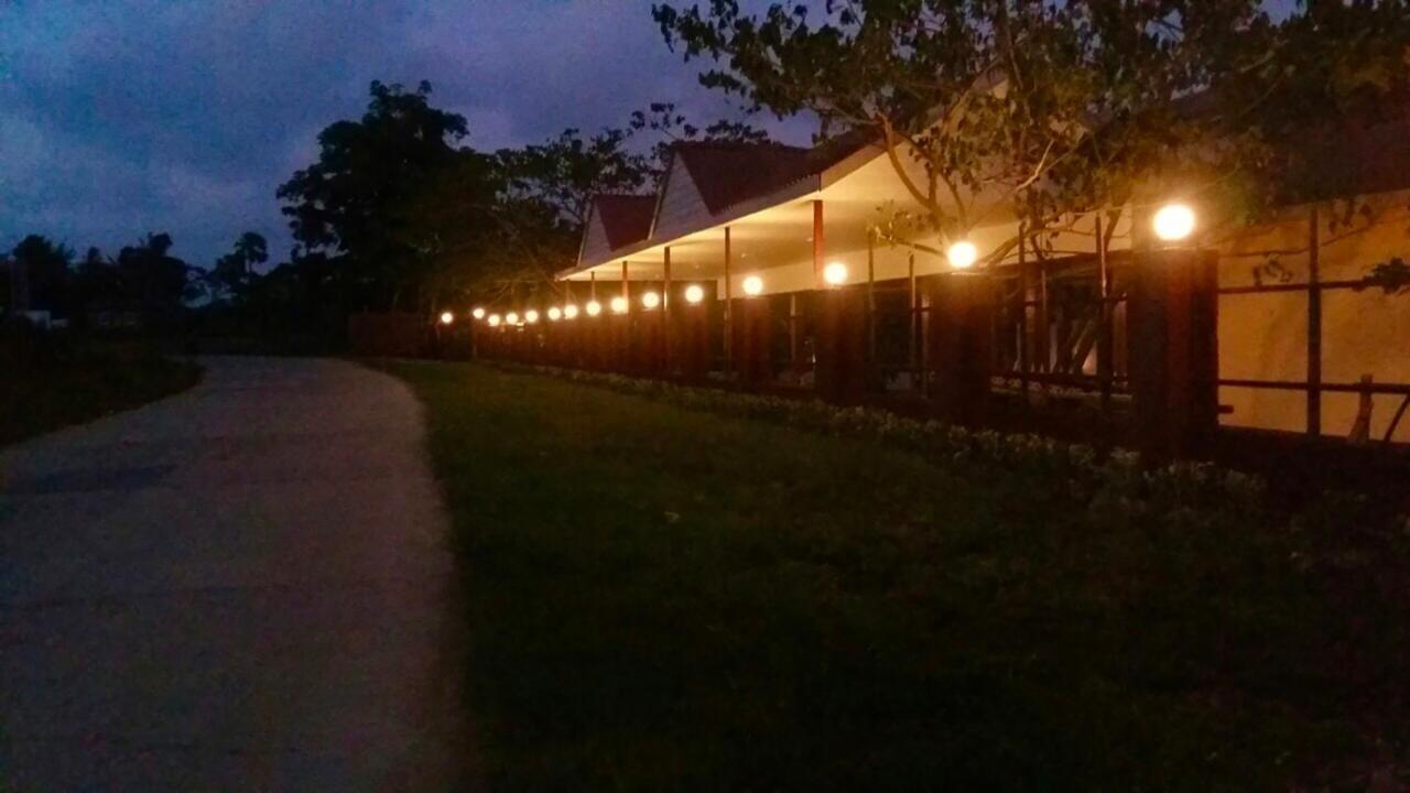 Hill Garden Hotel Chaungtha Luaran gambar