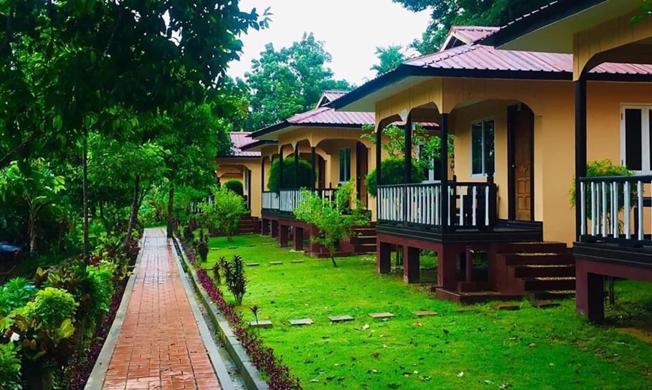 Hill Garden Hotel Chaungtha Luaran gambar