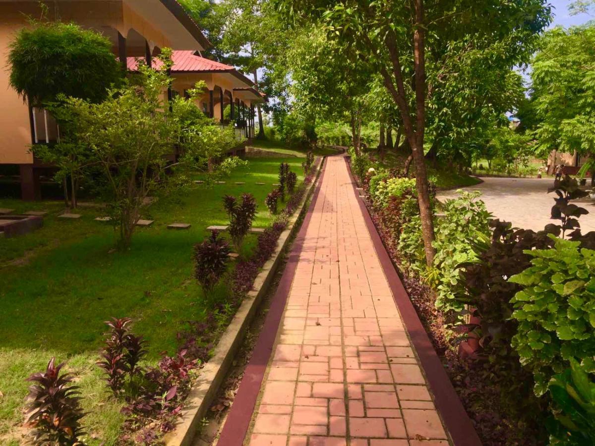 Hill Garden Hotel Chaungtha Luaran gambar