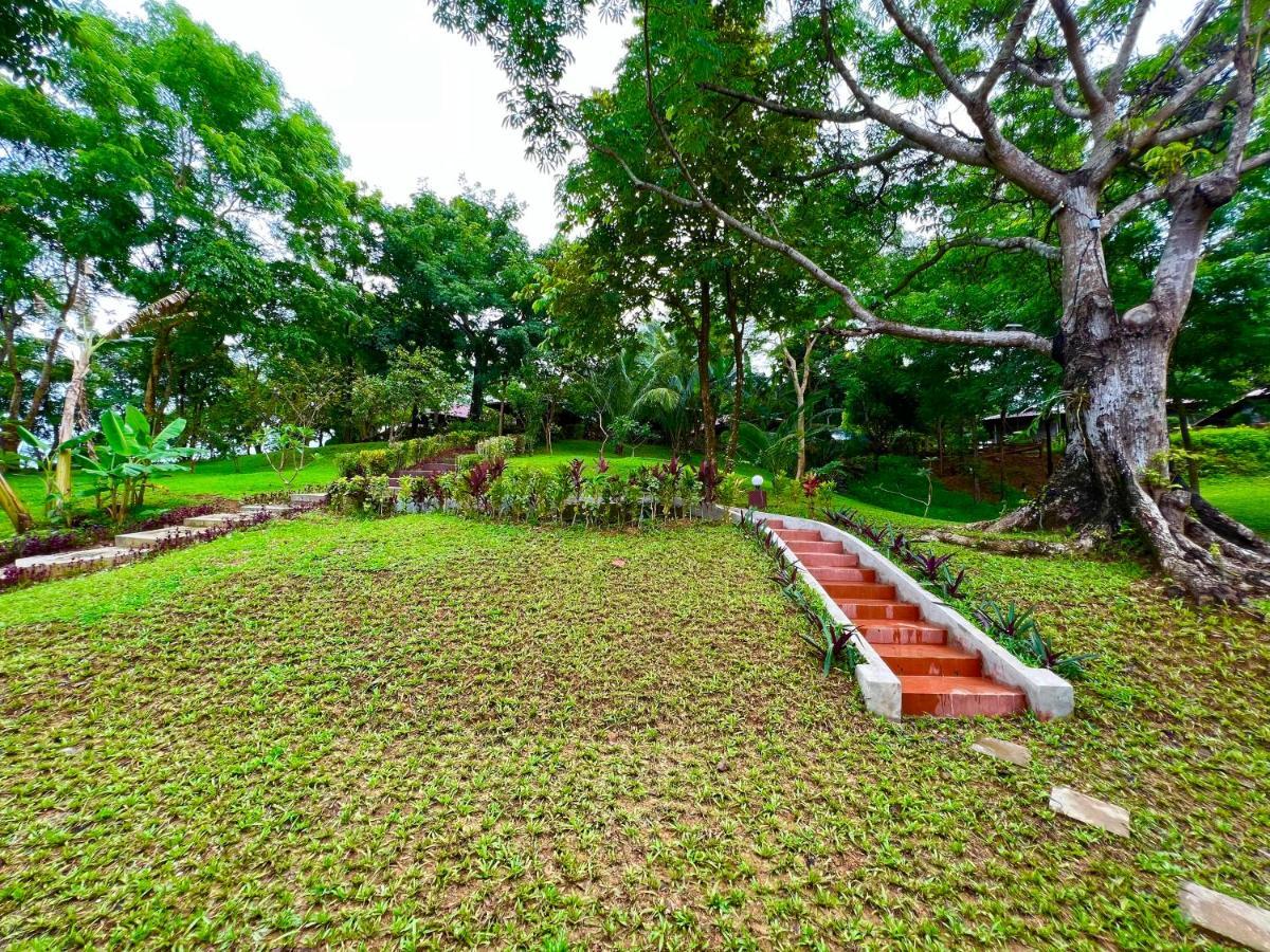 Hill Garden Hotel Chaungtha Luaran gambar